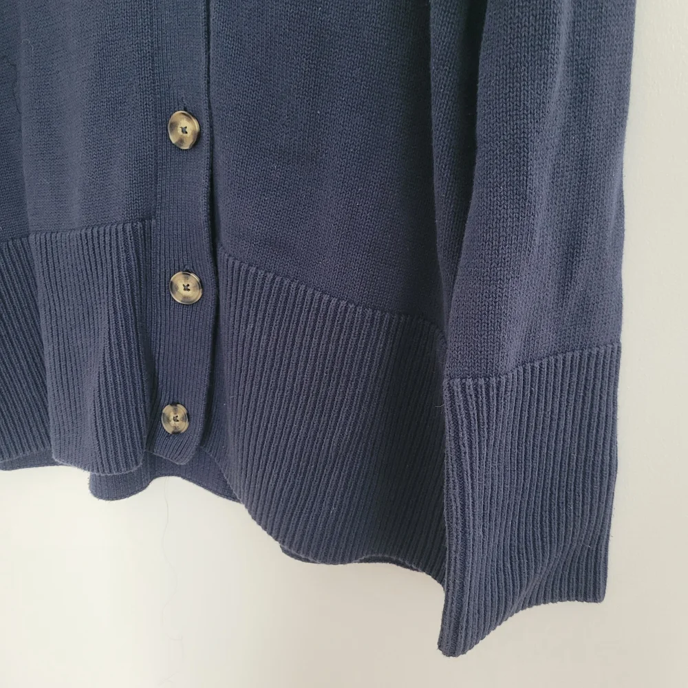 GAP Women's Navy Blue Knit Sweater Cardigan 100% Cotton Size M - Picture 5 of 10
